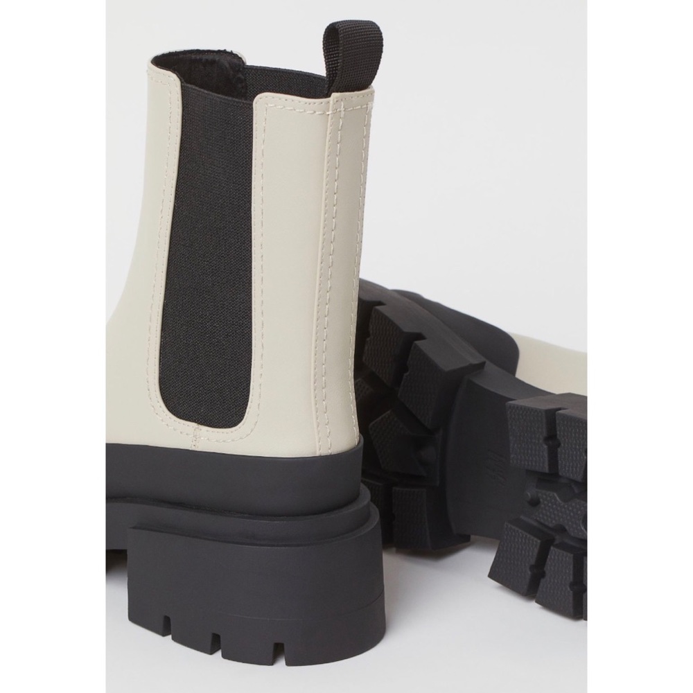 H&M Chelsea Boot - Picture 5 of 9